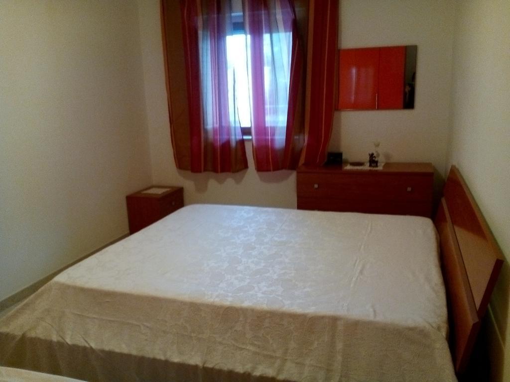 Villa Marechiaro Foce Varano Habitación foto